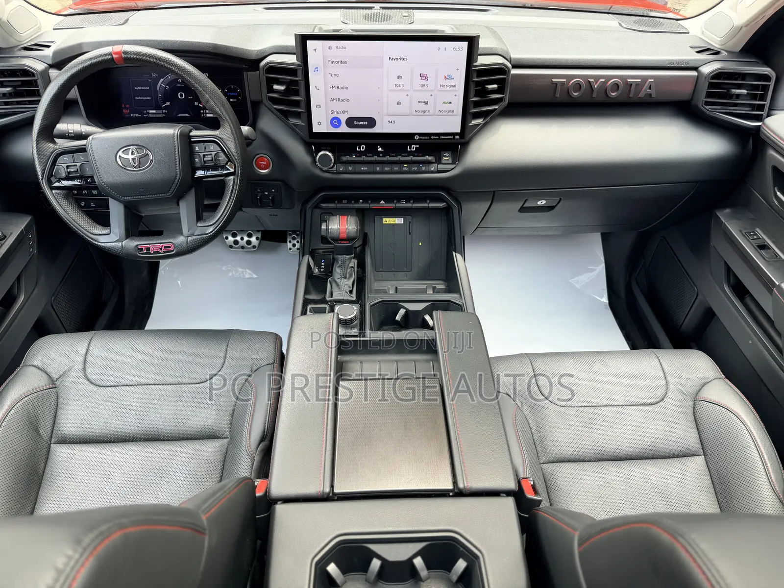 Toyota Tundra SR5 CrewMax 5.5' Bed 2023 Orange