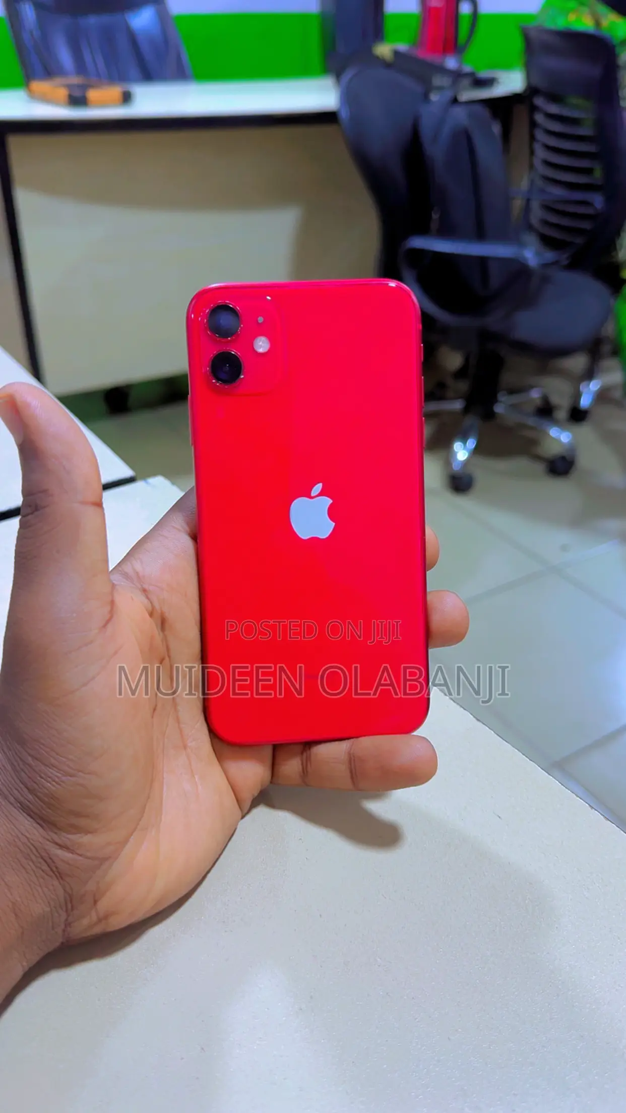 Apple iPhone 11 64 GB Red