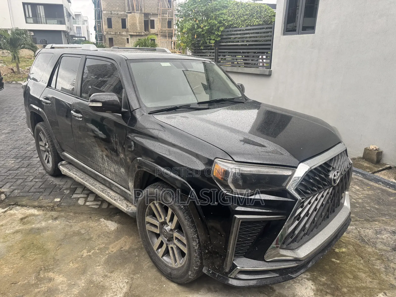Toyota 4-Runner Limited 4WD 2010 Black