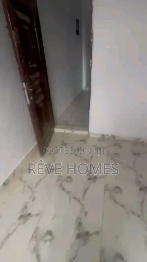 2bdrm Apartment in Shomolu / Shomolu for rent