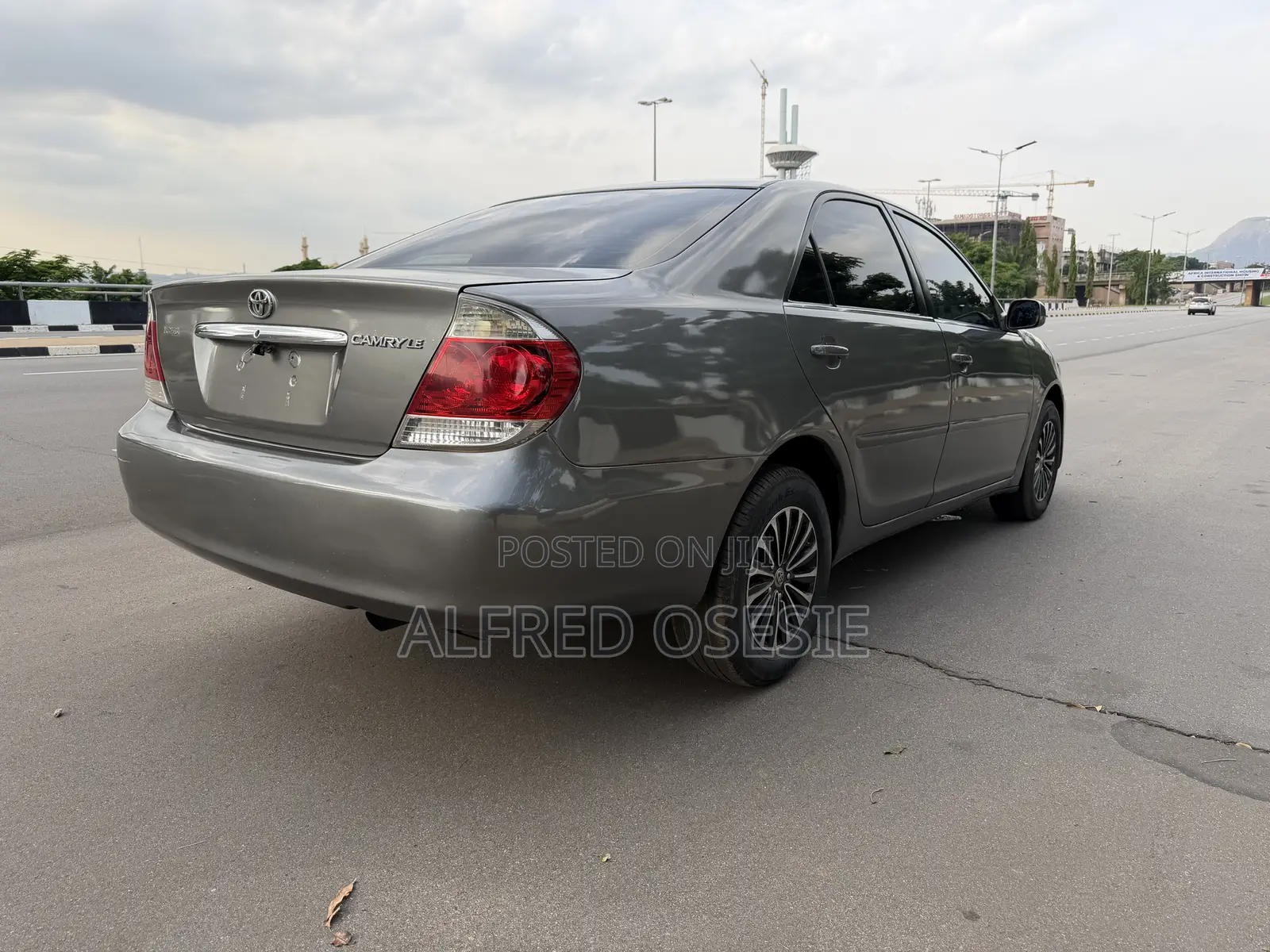 Toyota Camry LE 4dr Sedan (2.4L 4cyl 5A) 2006 Gray