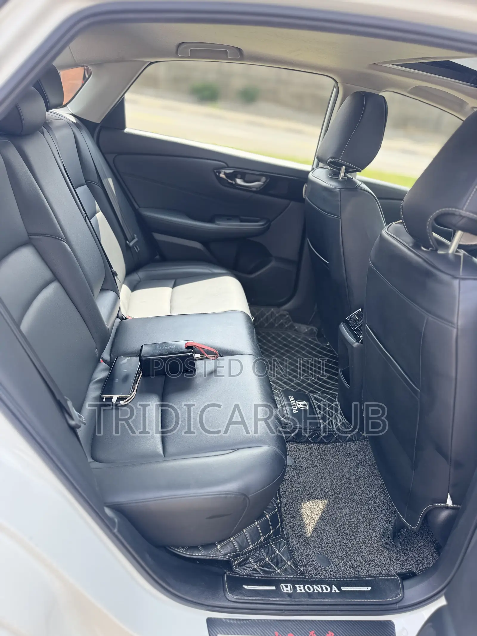 Honda Crider Premium 2021 White