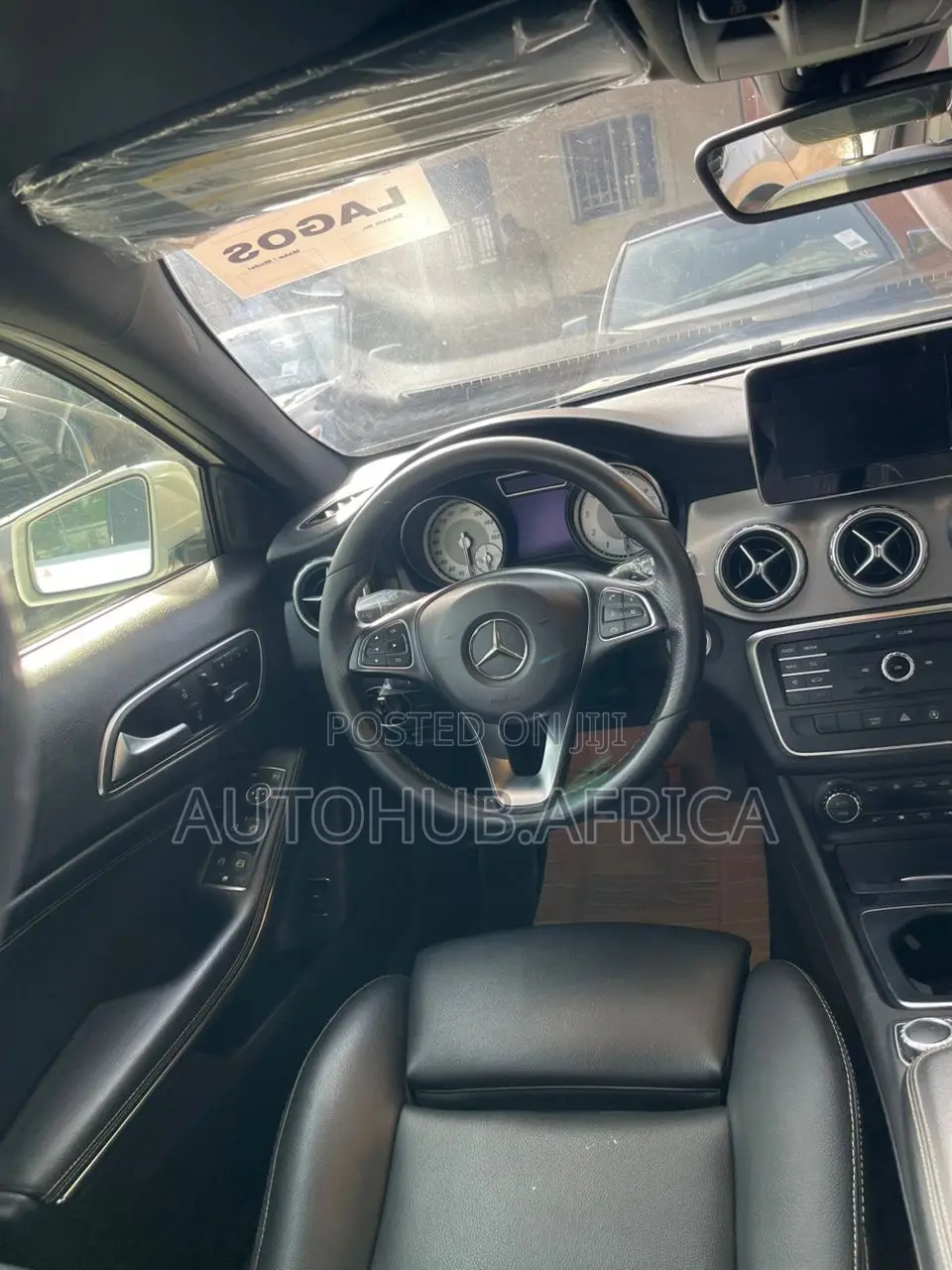 Mercedes-Benz GLA 250 2016 White