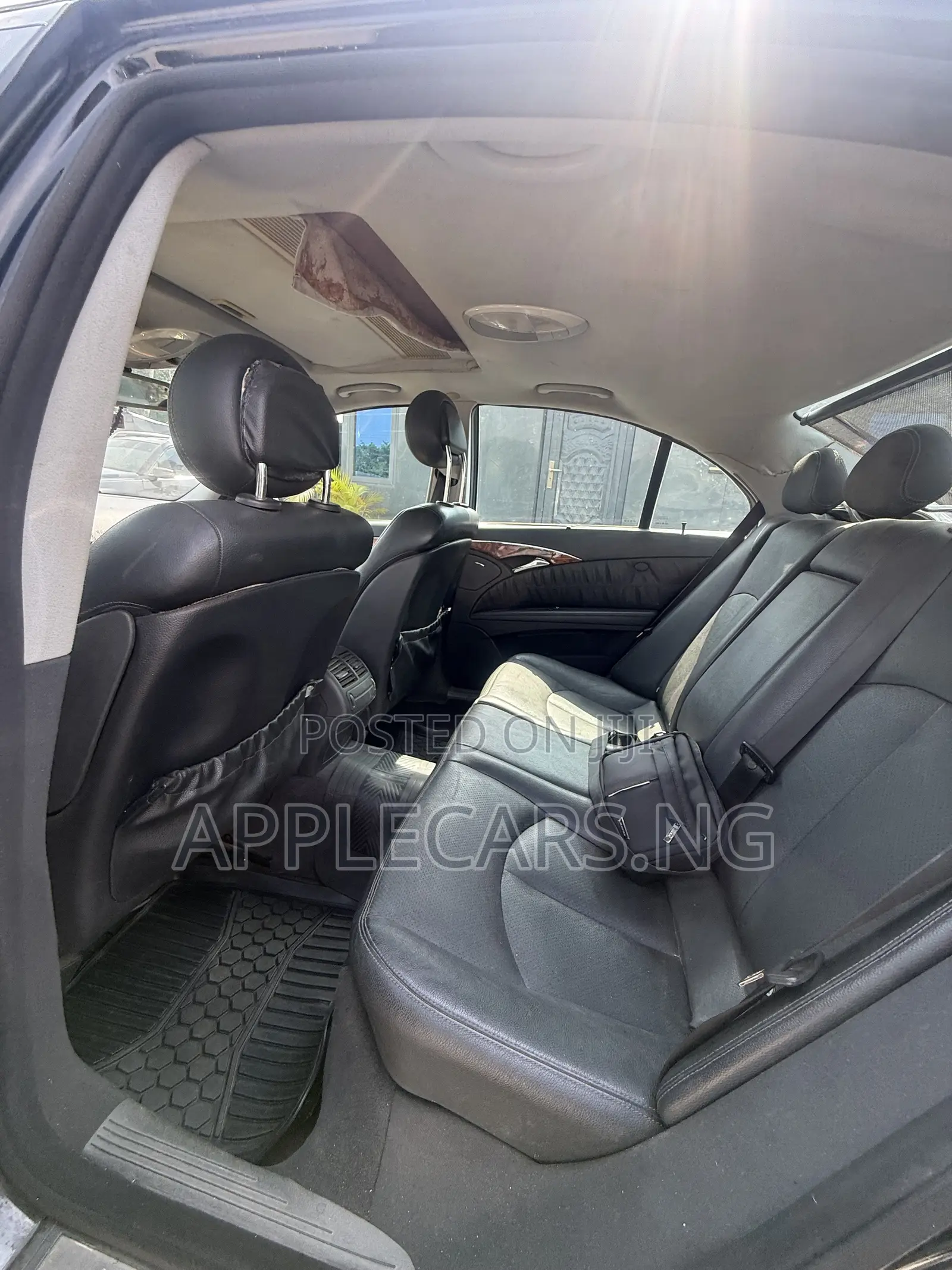 Mercedes-Benz E300 2005 Black