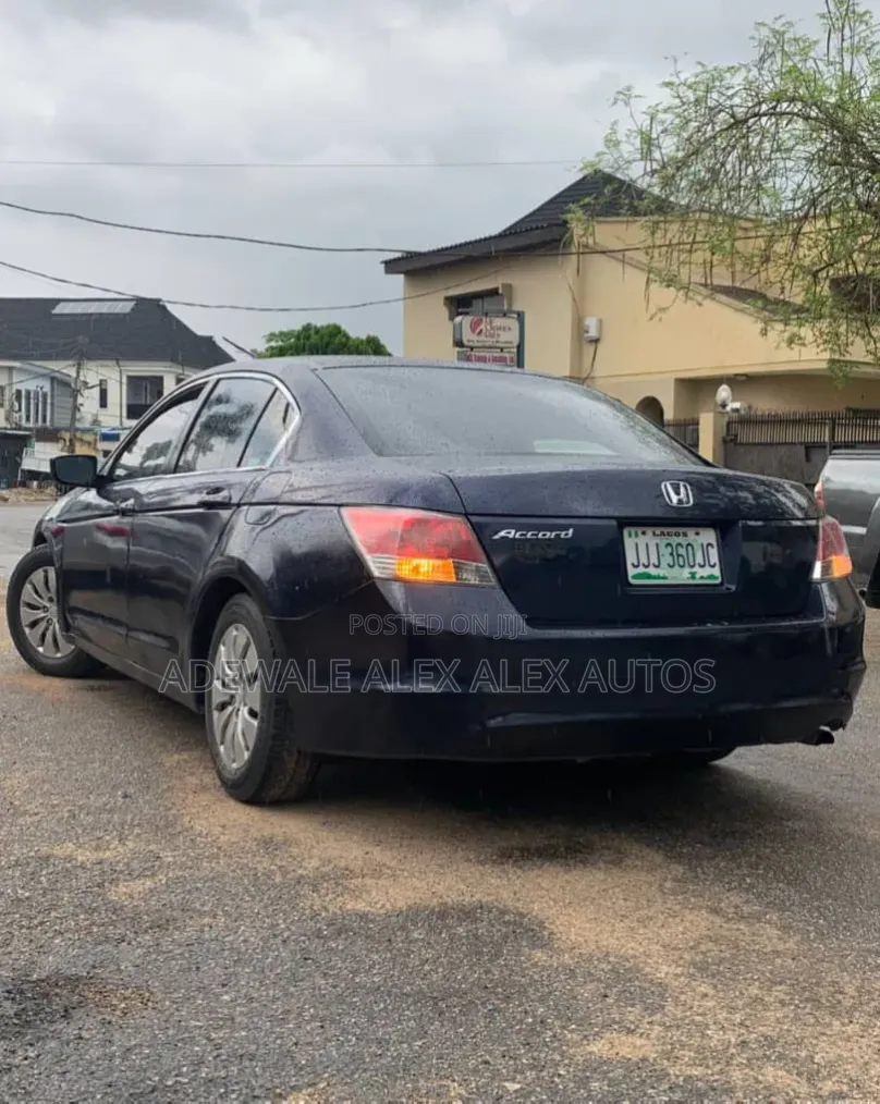 Honda Accord 2010 Black