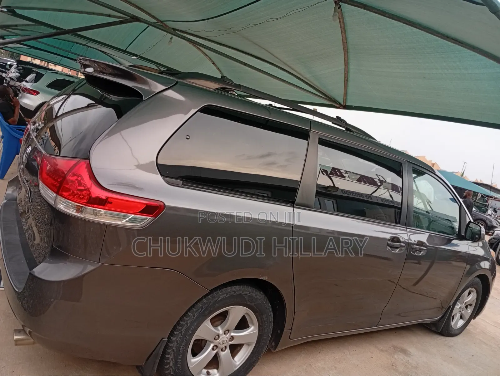 Toyota Sienna 2012 Gray