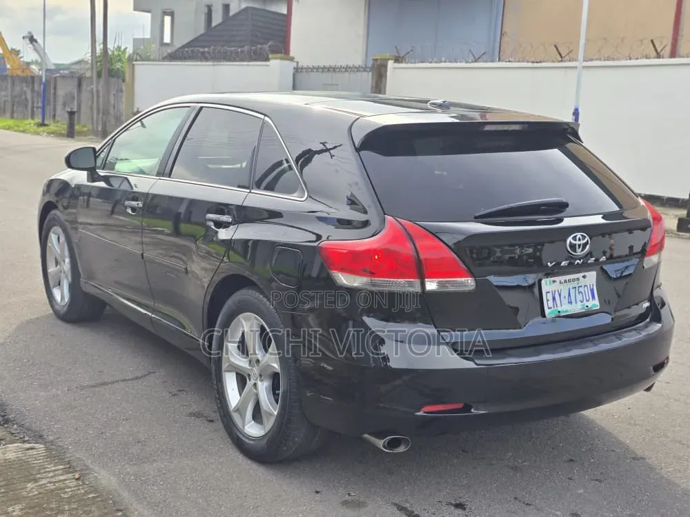 Toyota Venza 2009 Black