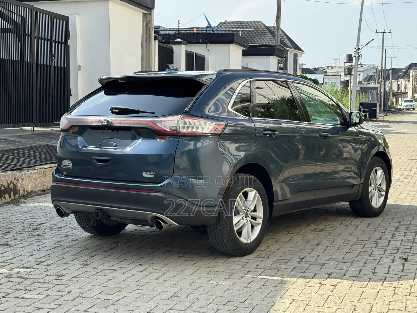 Ford Edge SEL 4dr AWD 2017 Blue