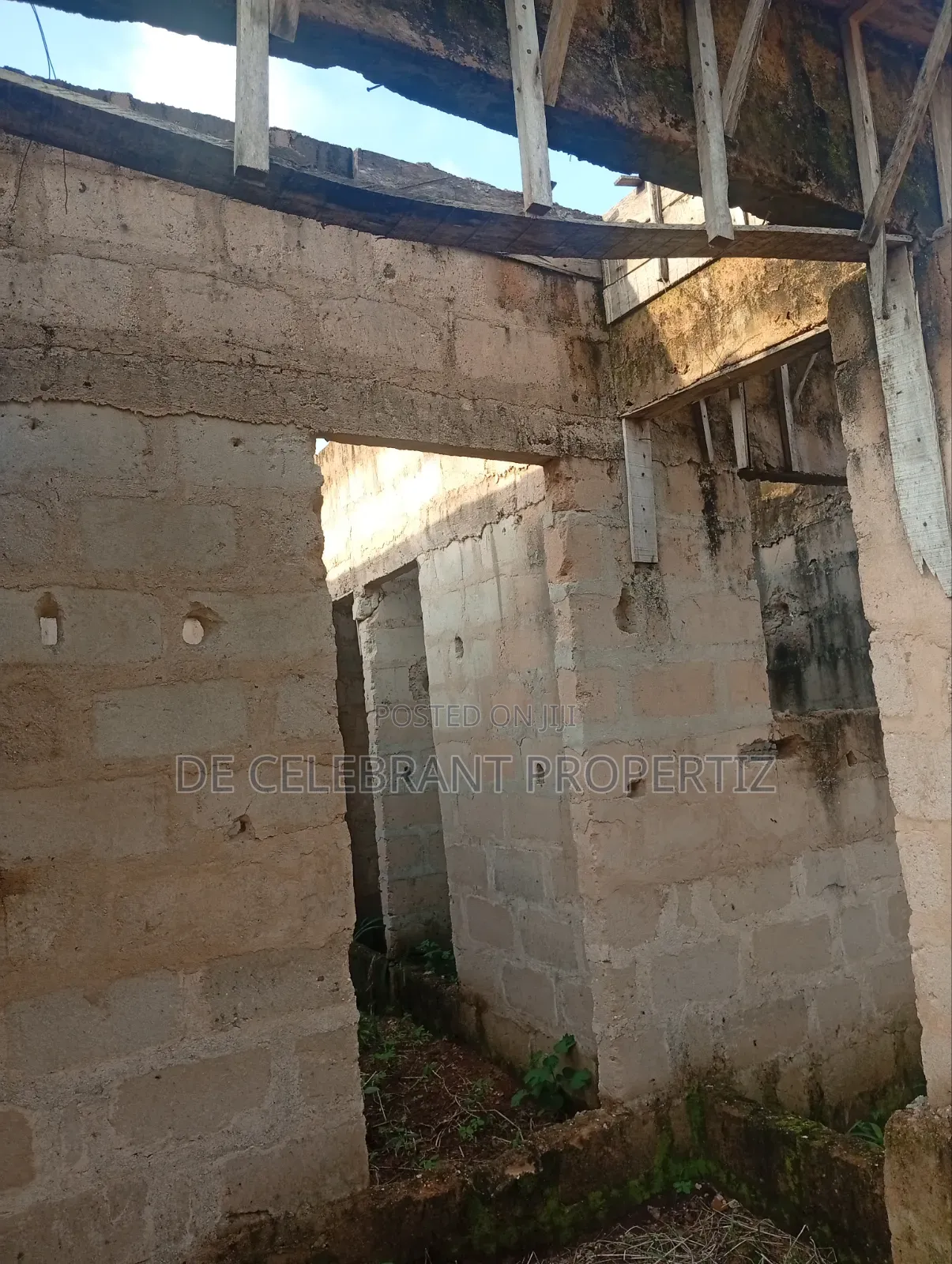 Studio Apartment in Umuoma, Owerri for sale