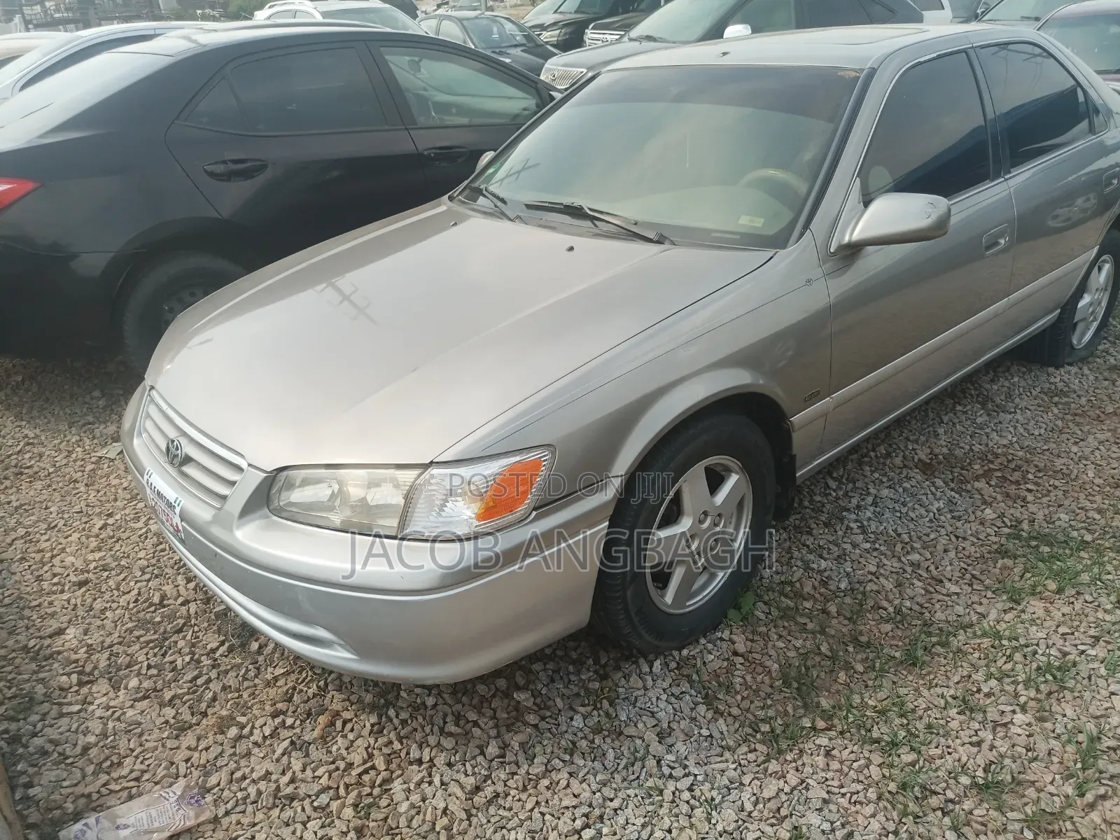 Toyota Camry 2001 Gray
