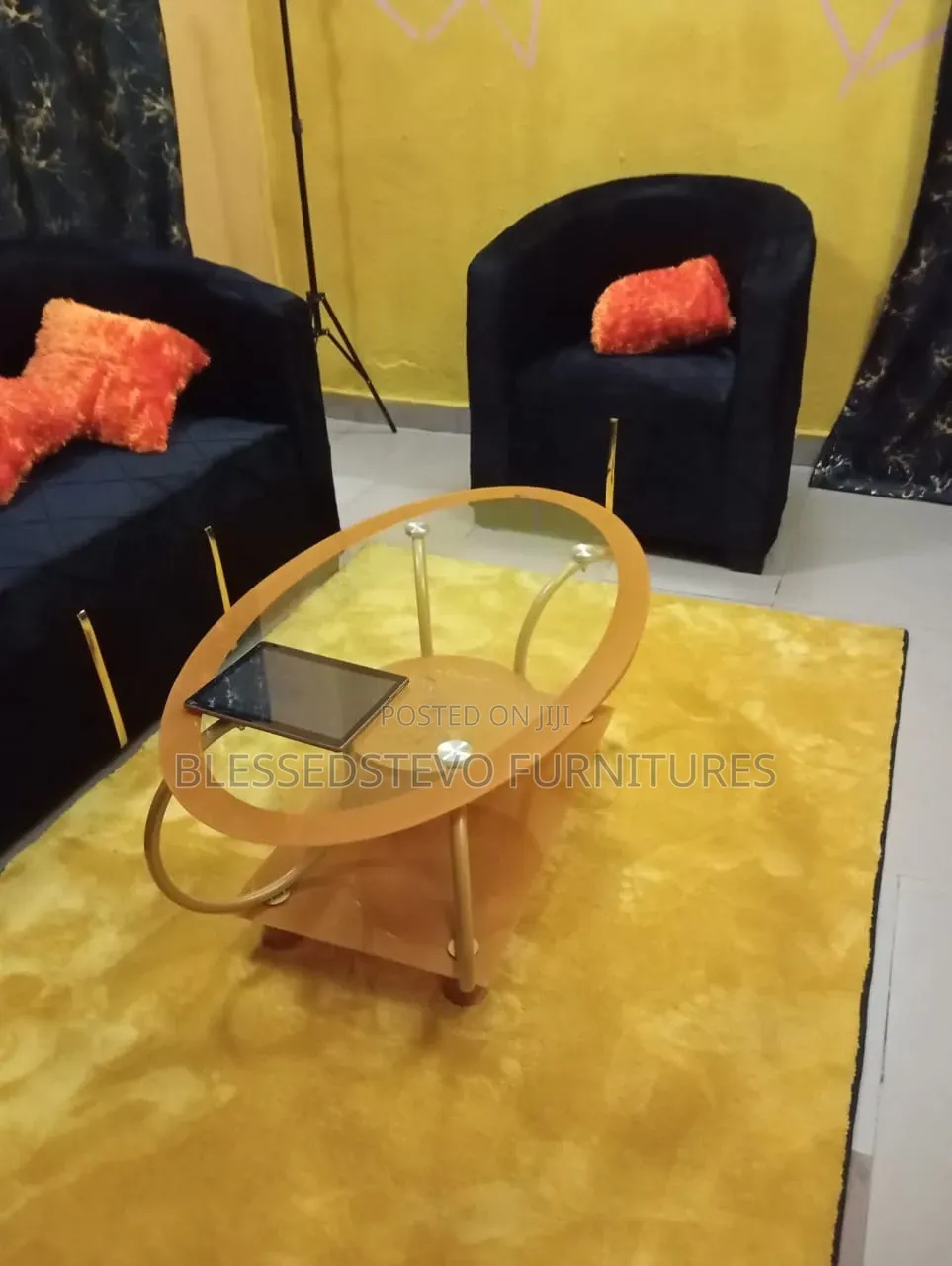 Center Table With Single Sofa Chair