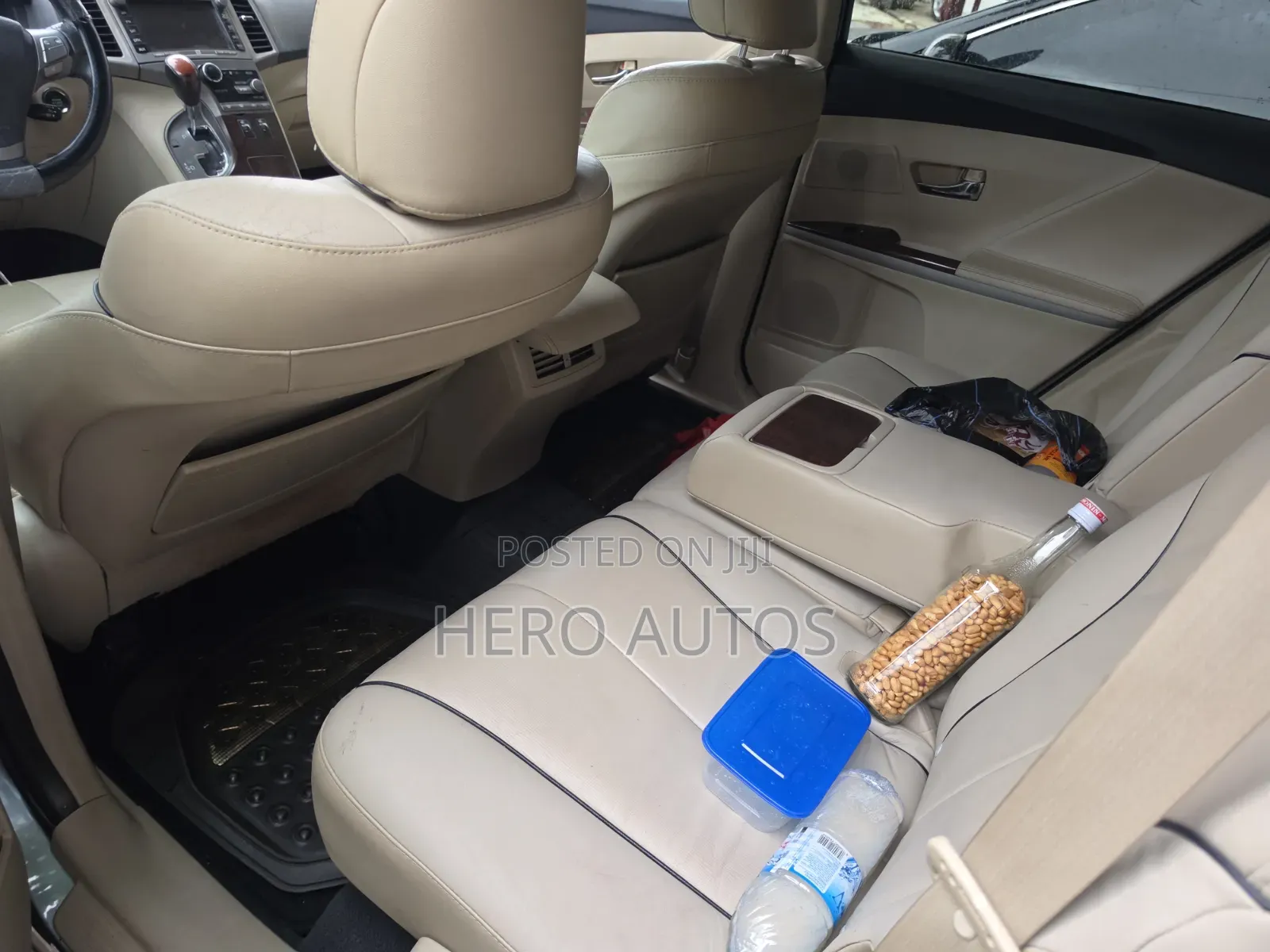 Toyota Venza 2010 Green