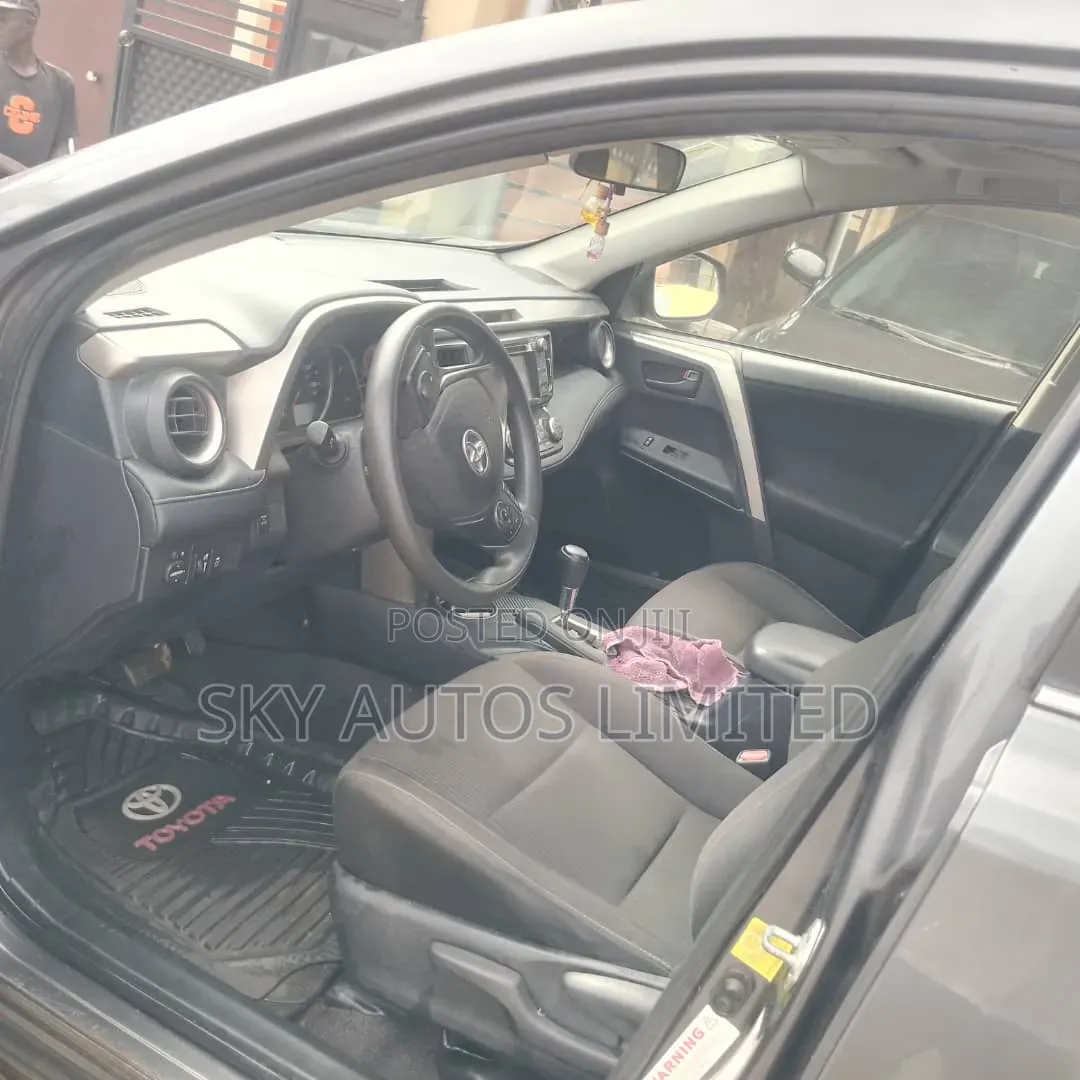 Toyota RAV4 2013 Gray