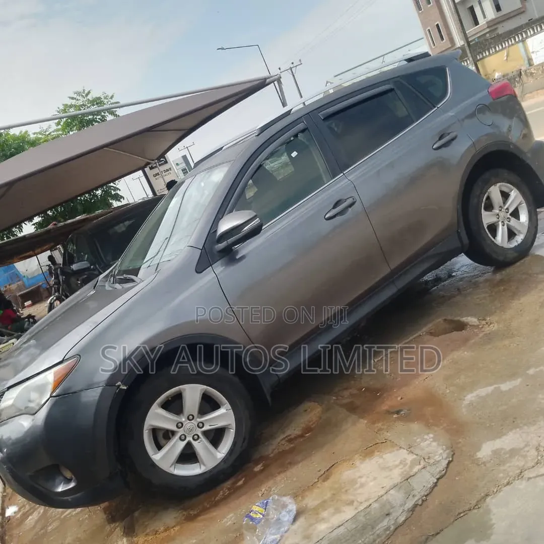 Toyota RAV4 2013 Gray