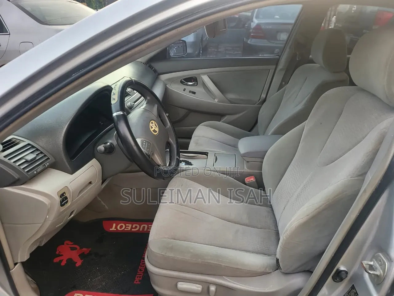 Toyota Camry 2010 Silver