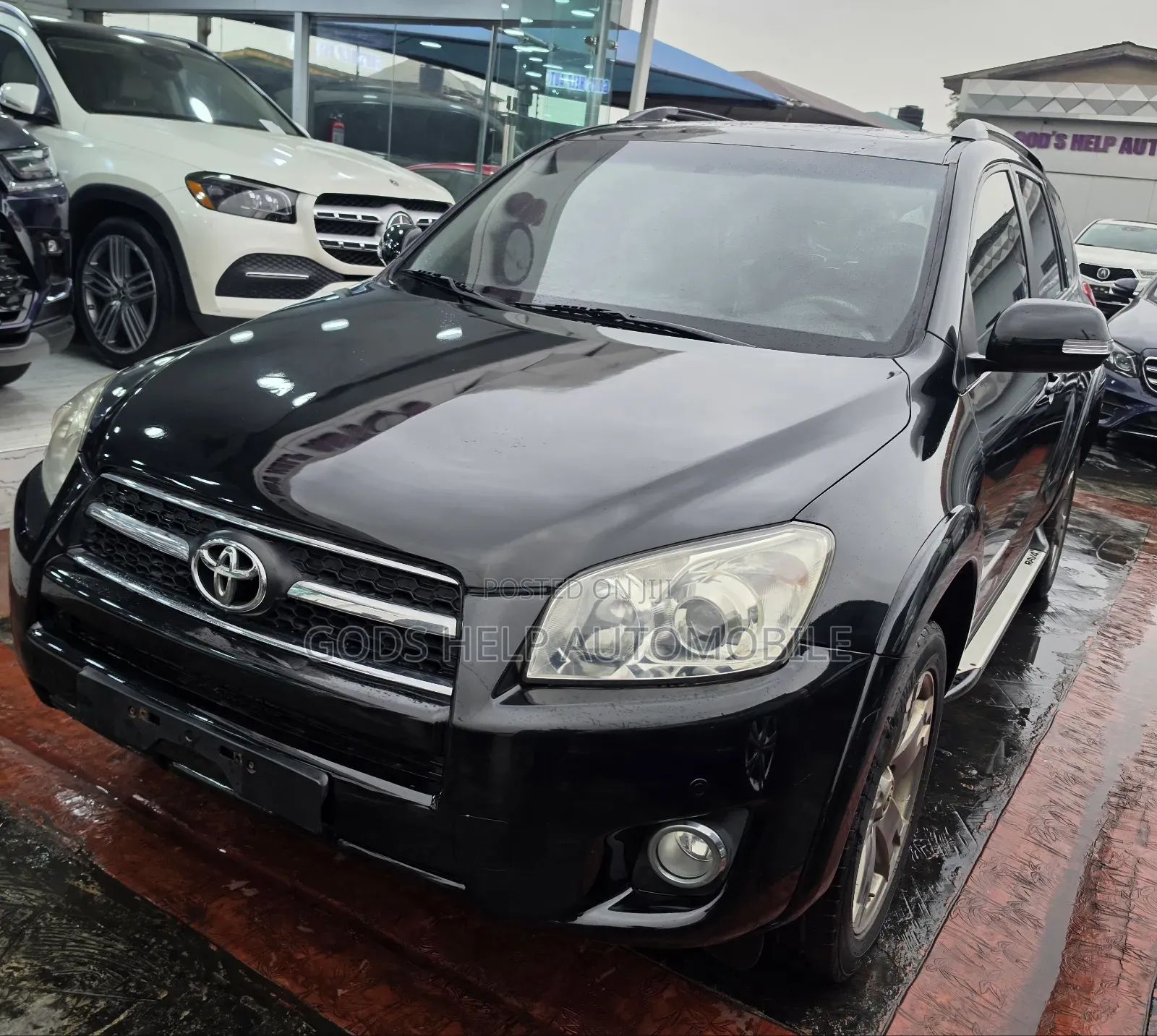 Toyota RAV4 2011 Black