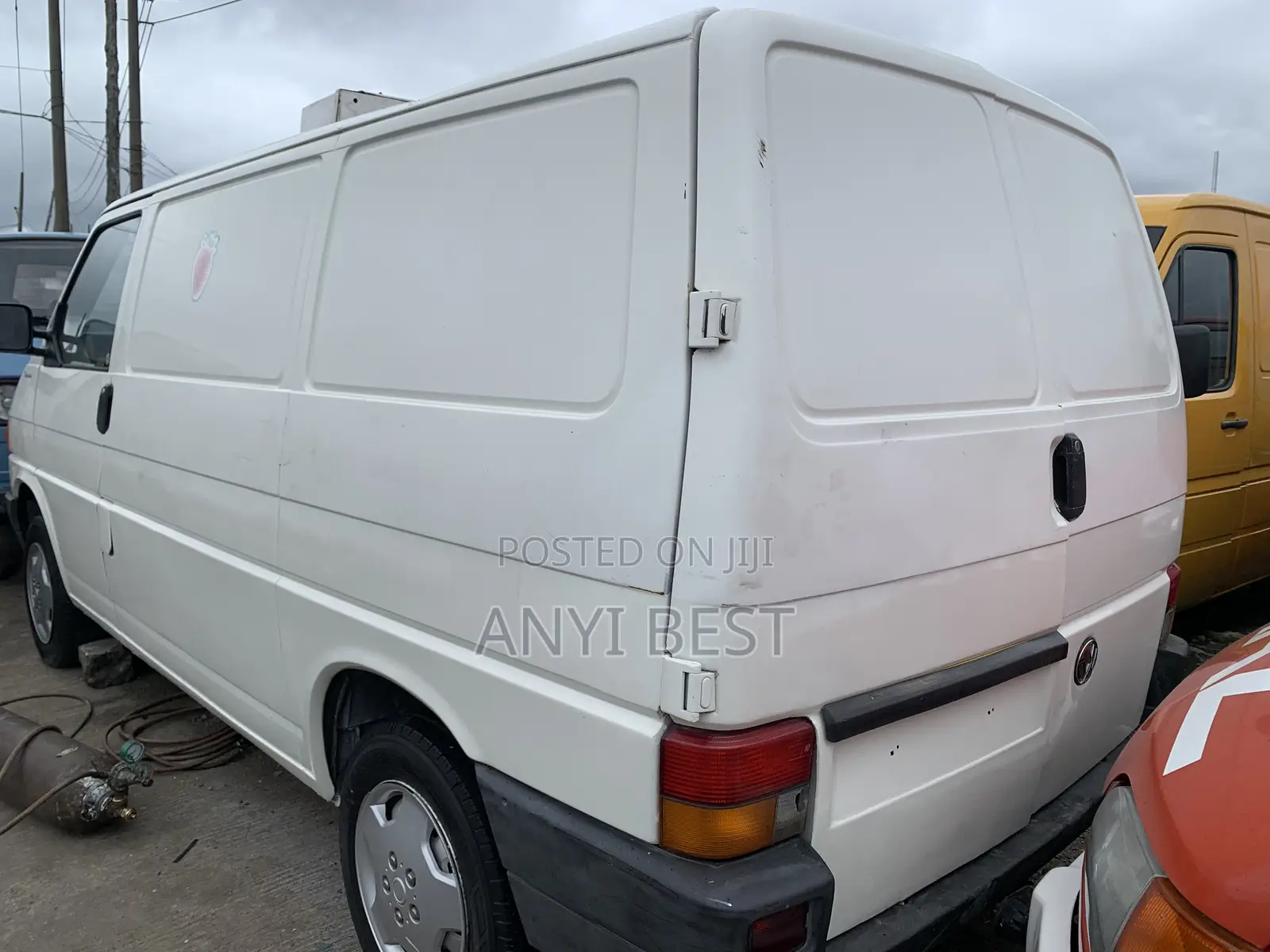 Volkswagen Transporter 2005 White