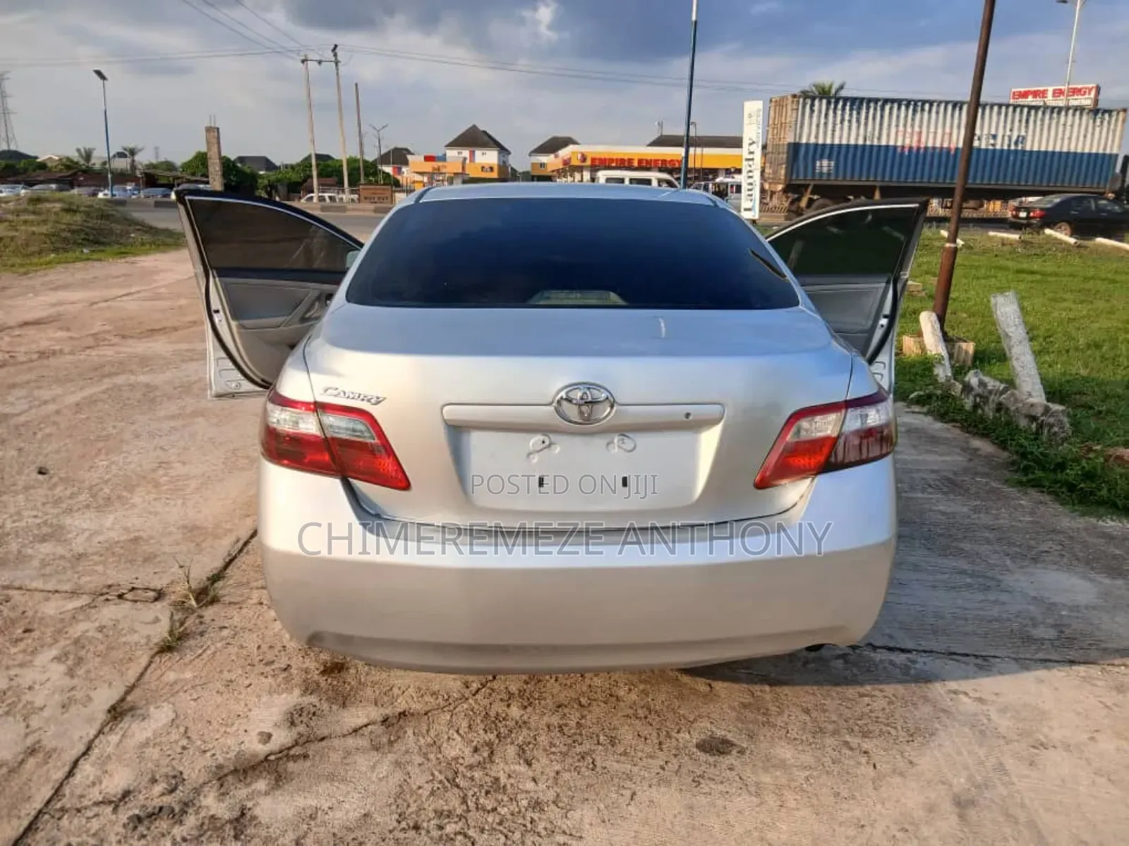 Toyota Camry LE 4dr Sedan (2.4L 4cyl 5A) 2009 Silver
