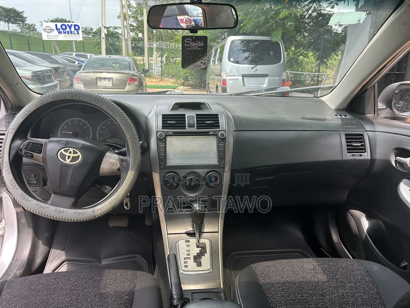 Toyota Corolla 2012 Silver