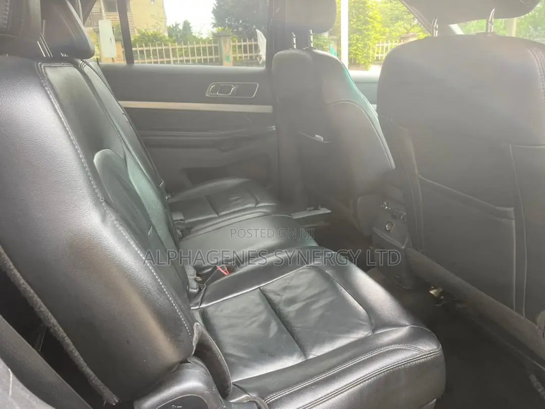 Ford Explorer 2017 Black