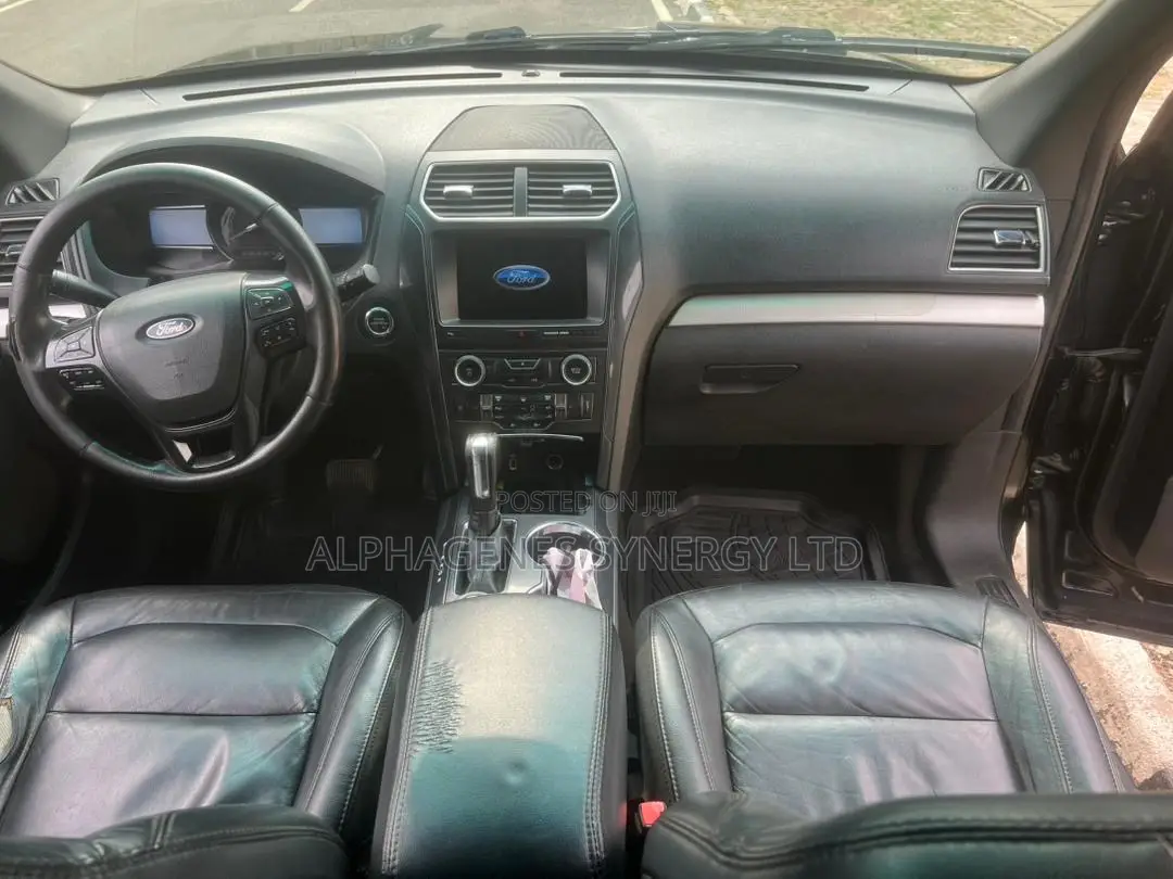 Ford Explorer 2017 Black