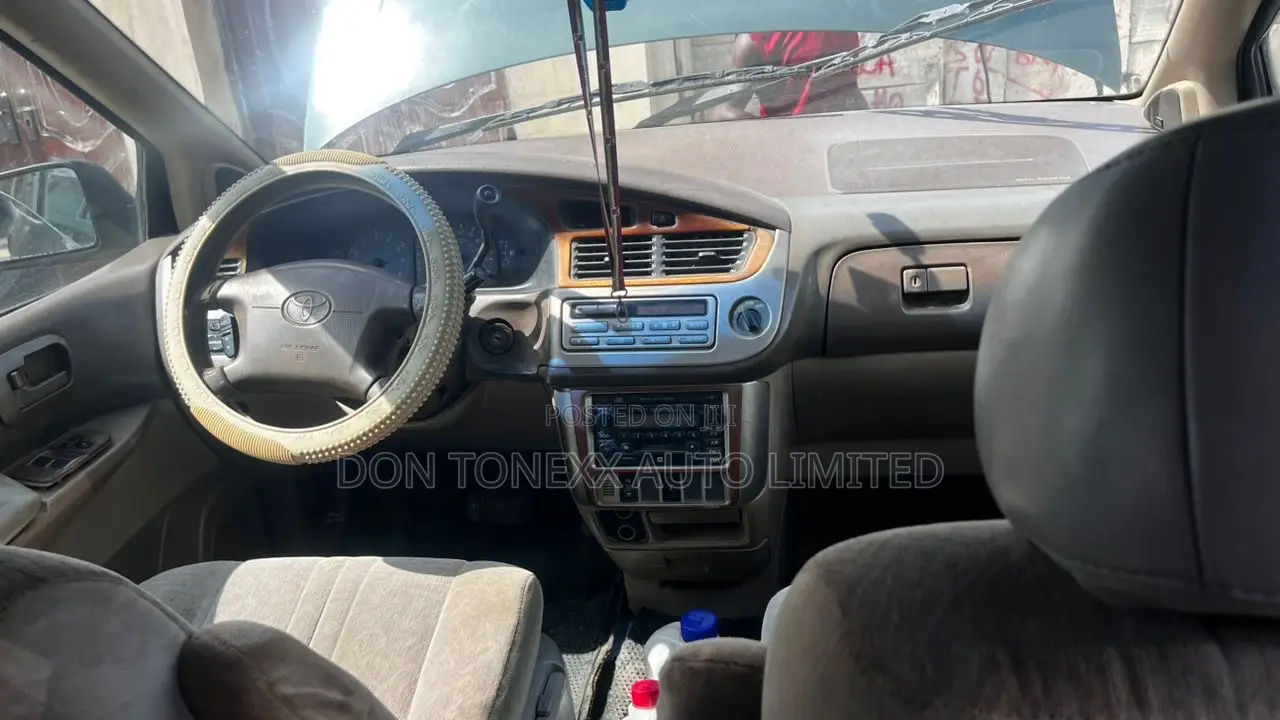 Toyota Sienna XLE 2003 Green
