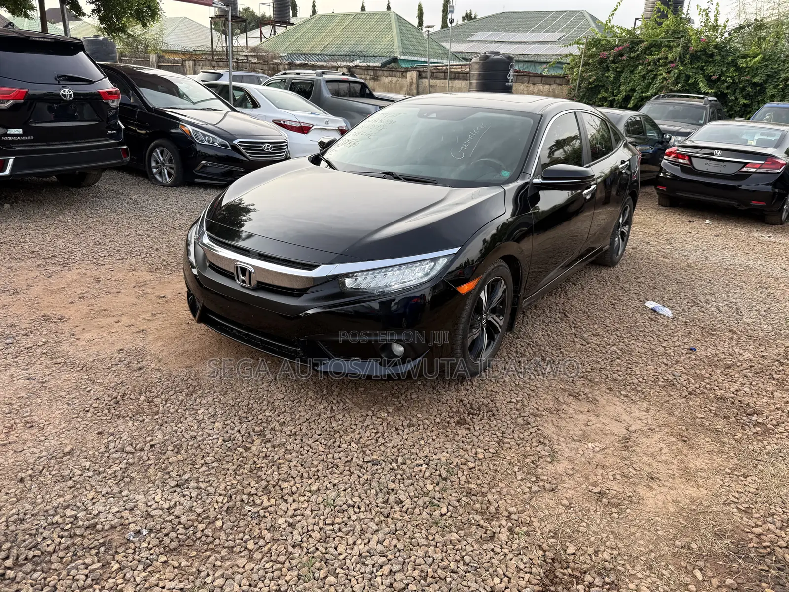 Honda Civic Touring 4dr Sedan (1.5L 4cyl) 2016 Black