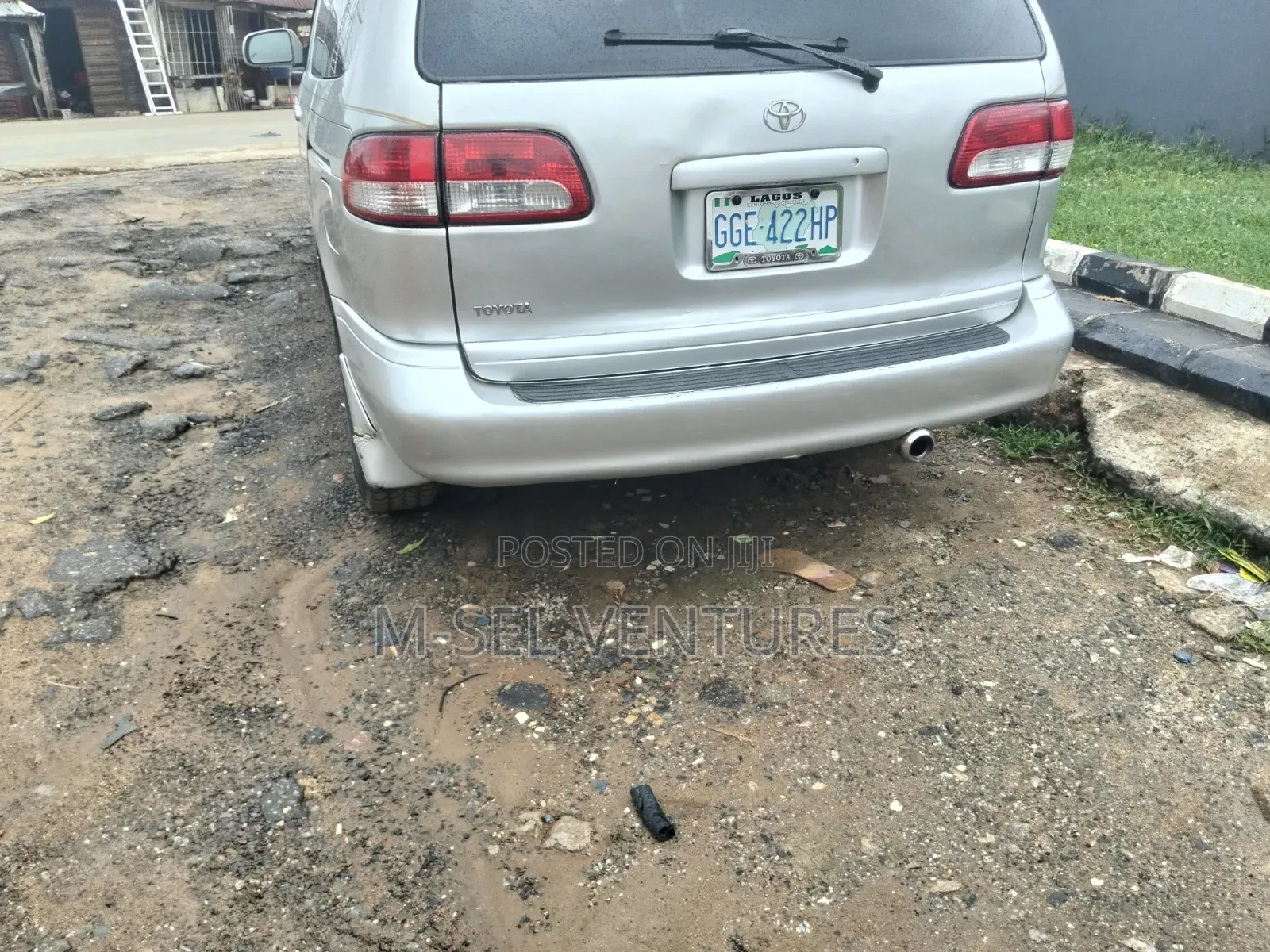 Toyota Sienna 2002 Silver