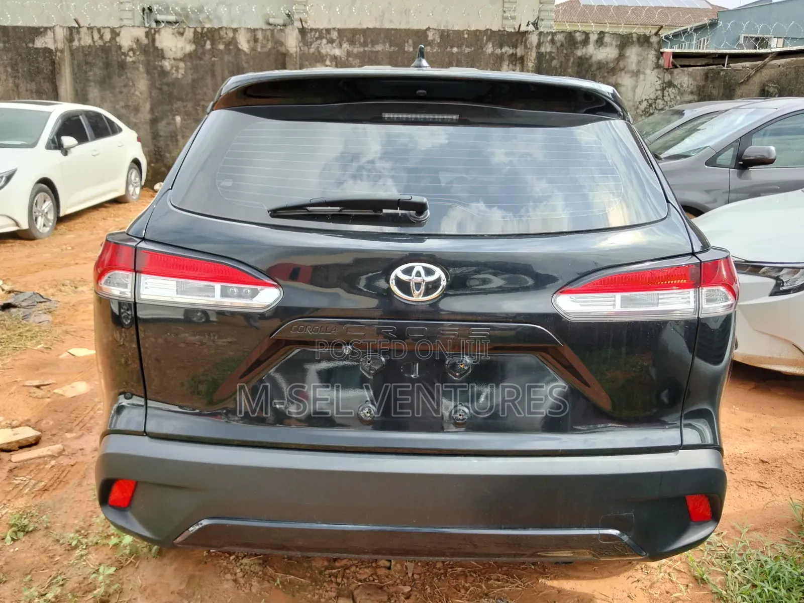 Toyota Corolla Cross LE AWD 2023 Black