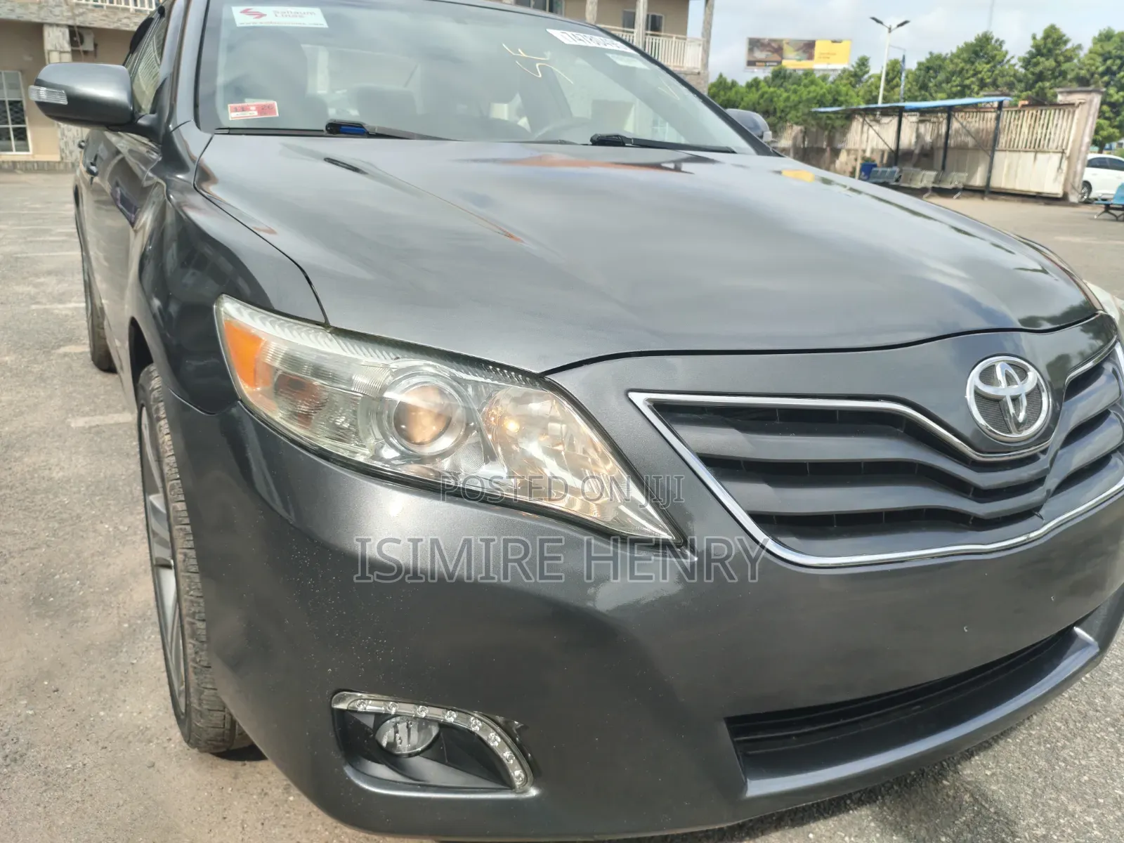 Toyota Camry 2010 Gray