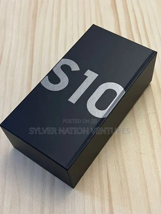 New Samsung Galaxy S10 128 GB