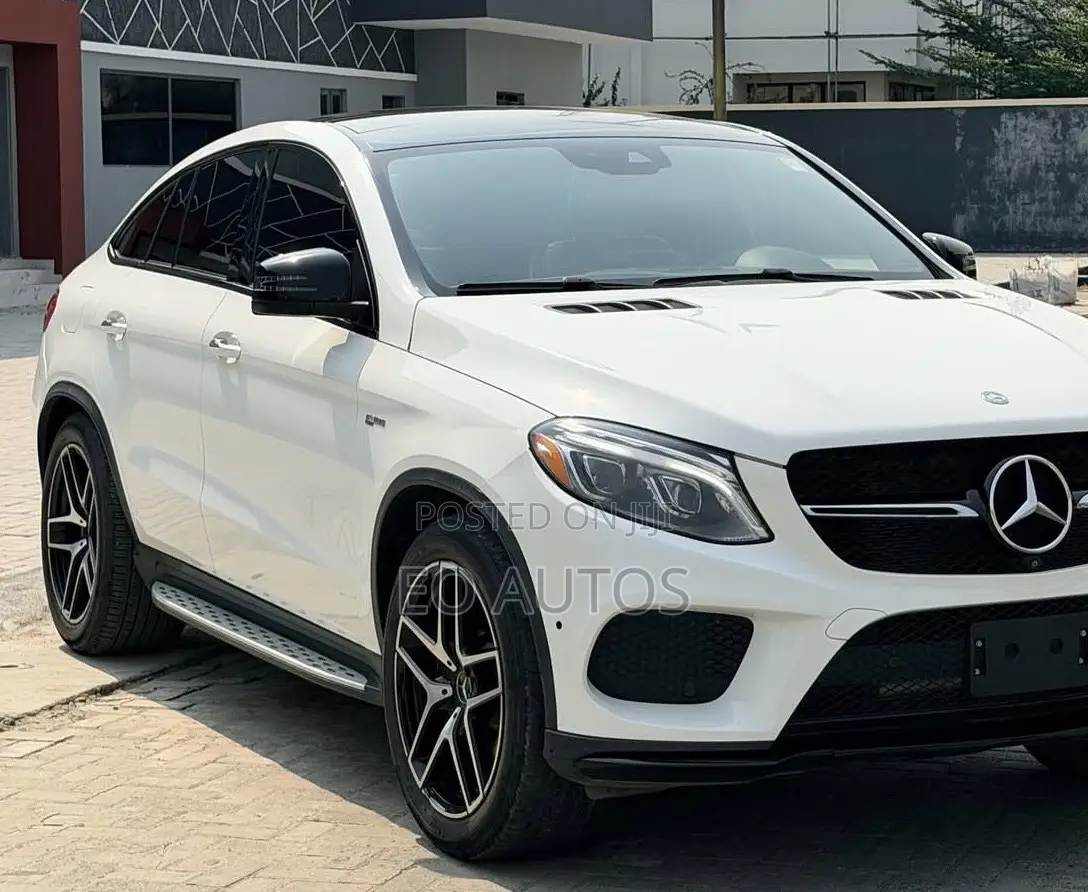Mercedes-Benz GLE-Class AMG GLE 43 4MATIC 2017 White