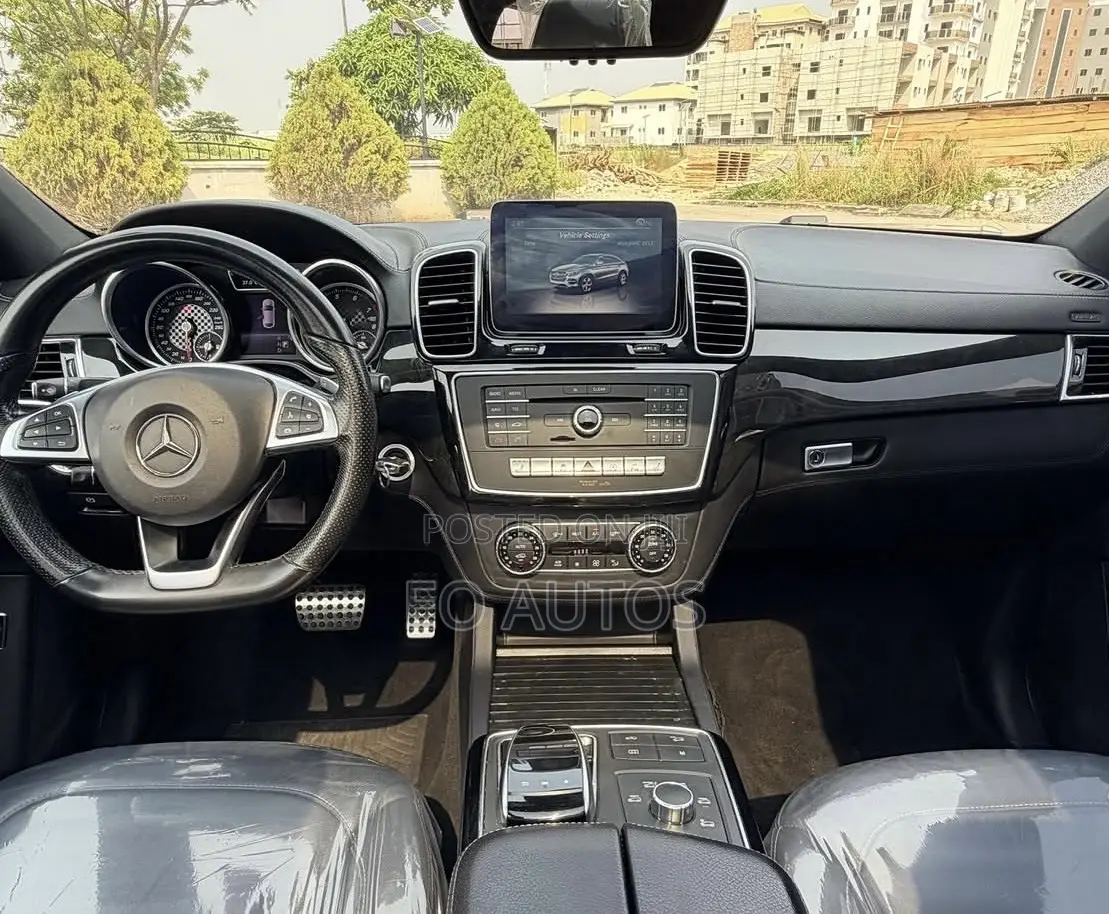 Mercedes-Benz GLE-Class AMG GLE 43 4MATIC 2017 White