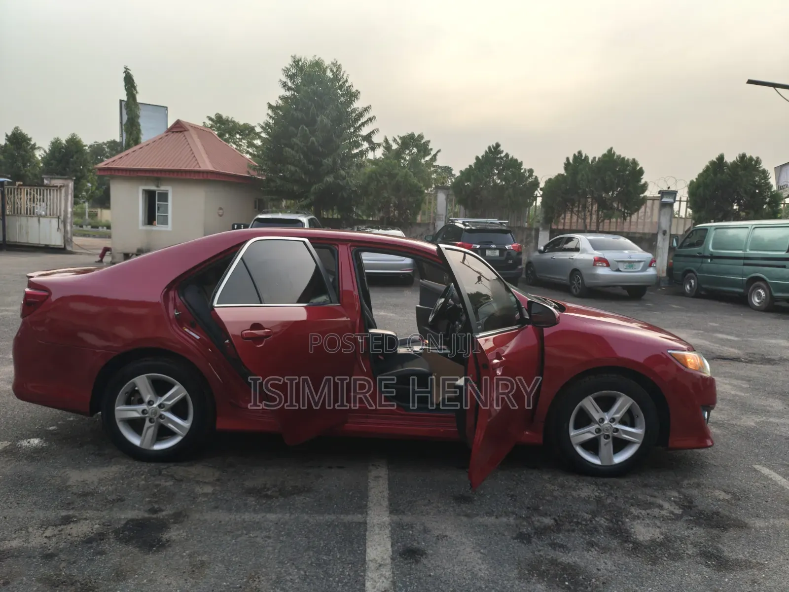 Toyota Camry 2014 Red