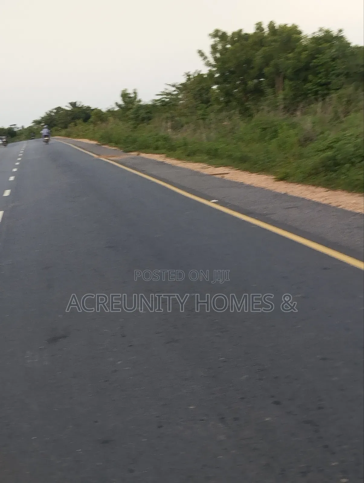 50 Acres of Commercial Land Available at Km 10 Iseyin-Ogbomoso Exp Way