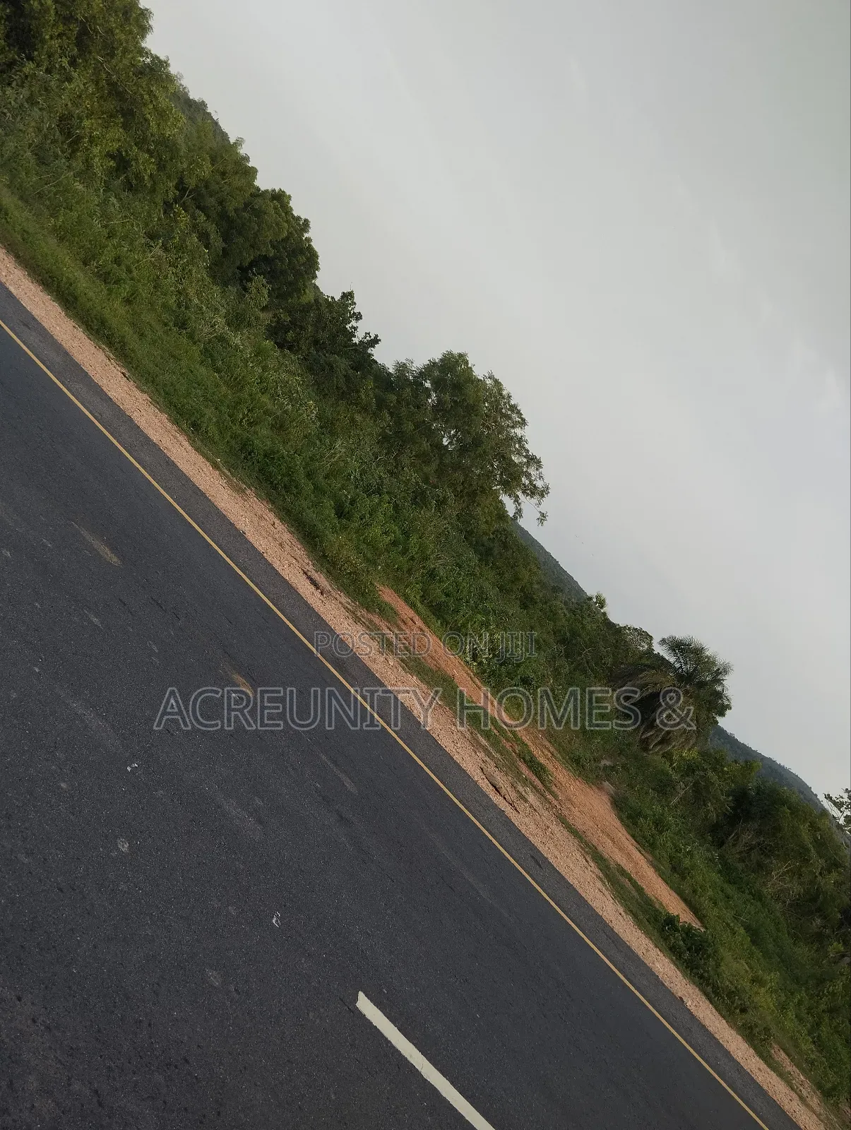 50 Acres of Commercial Land Available at Km 10 Iseyin-Ogbomoso Exp Way