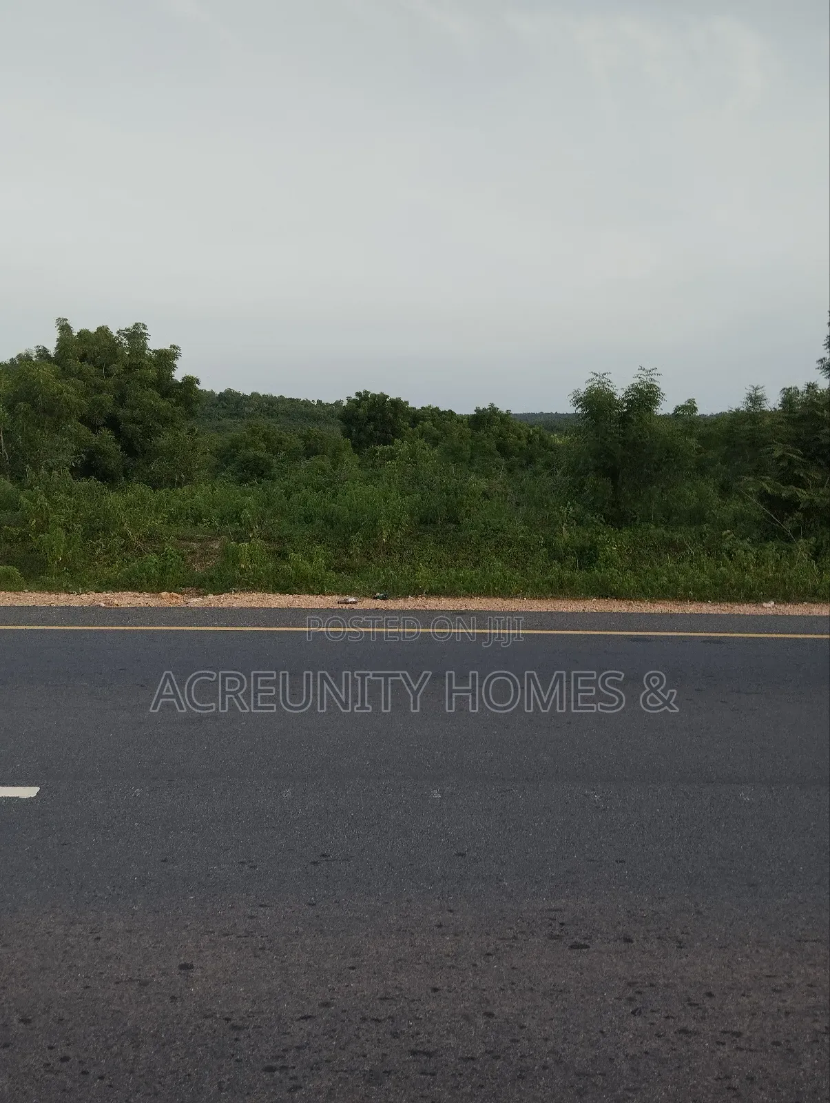 50 Acres of Commercial Land Available at Km 10 Iseyin-Ogbomoso Exp Way