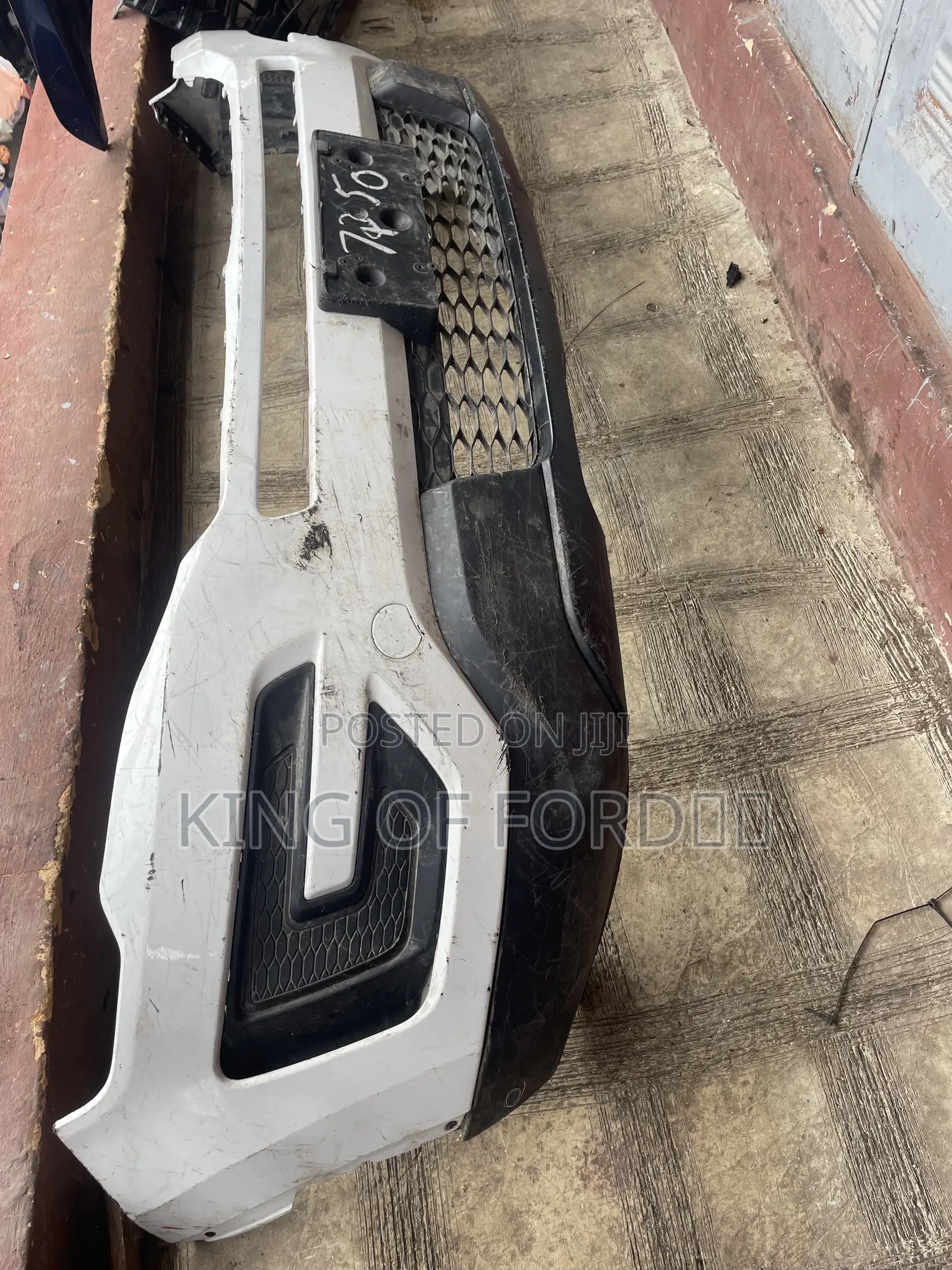 Ford Explorer 2018 Front Bumper