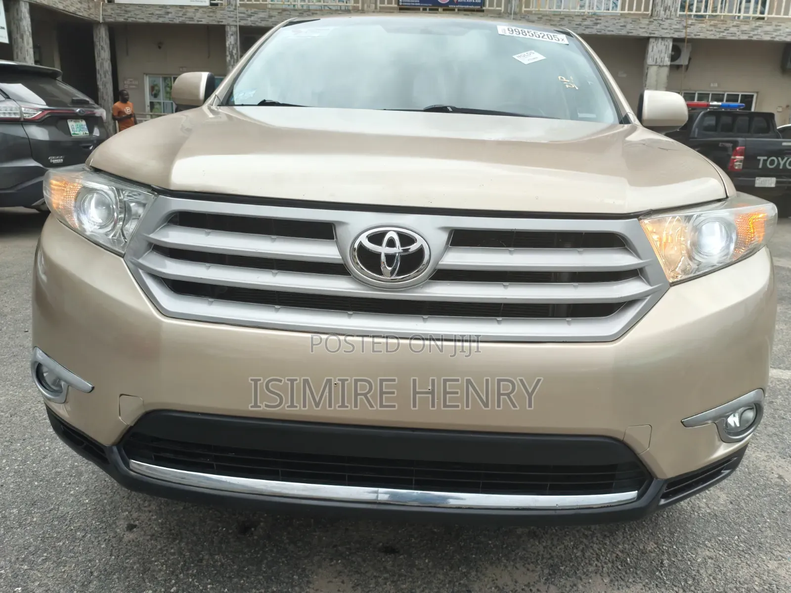 Toyota Highlander 2013 Gold
