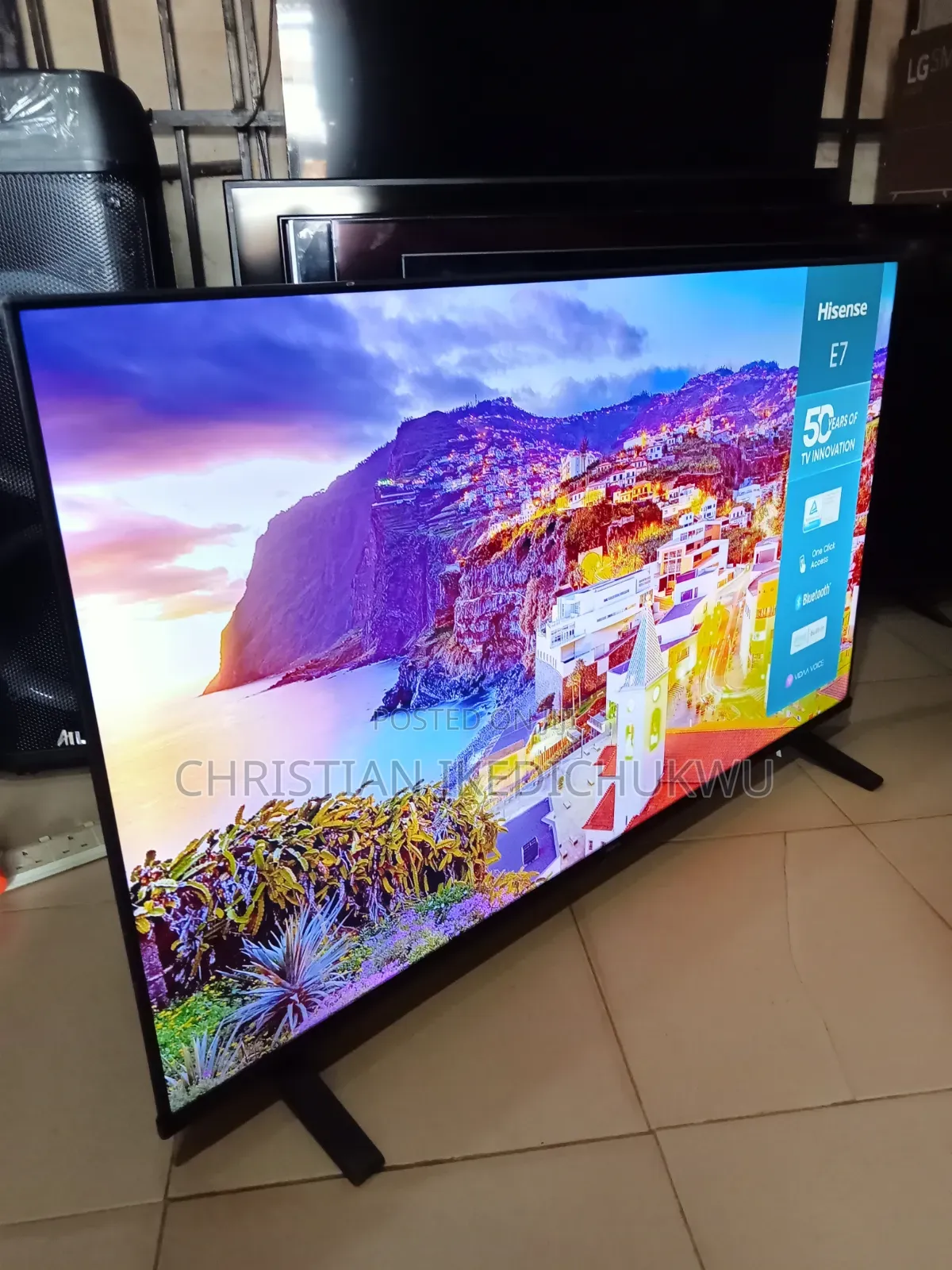 Hisense Frameless Smart Tv