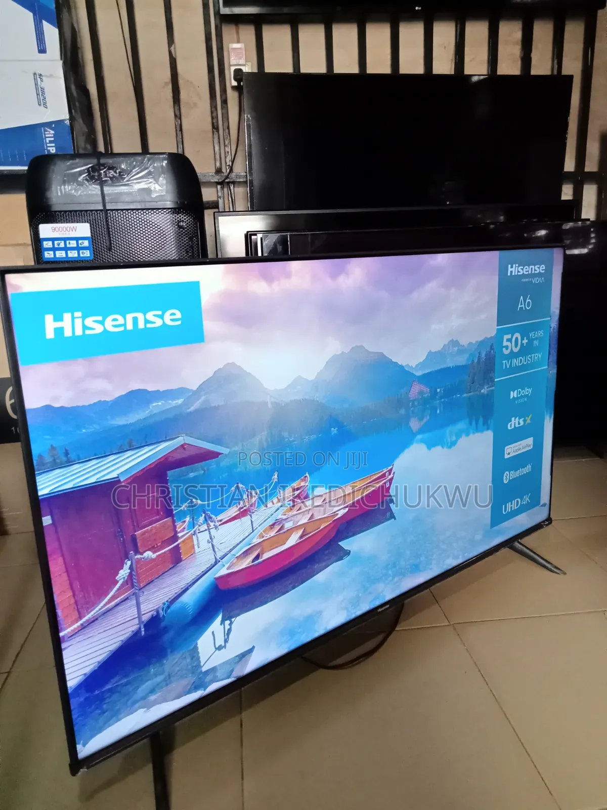 Hisense Frameless Smart Tv