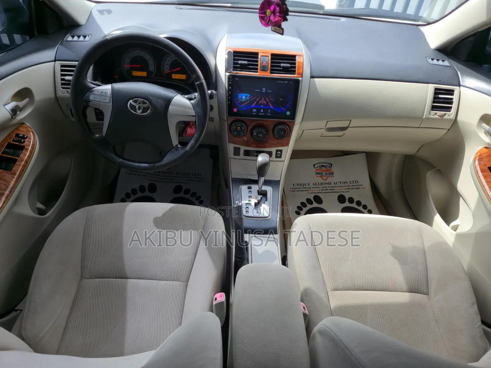 Toyota Corolla 2011 White