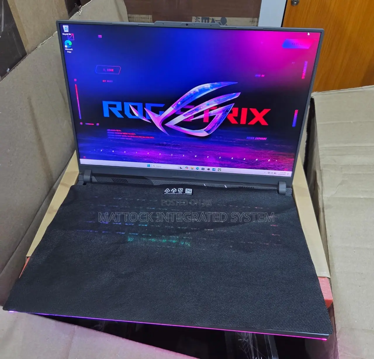Laptop Asus ROG Strix G16 G614 16GB Intel Core i9 SSD 1T