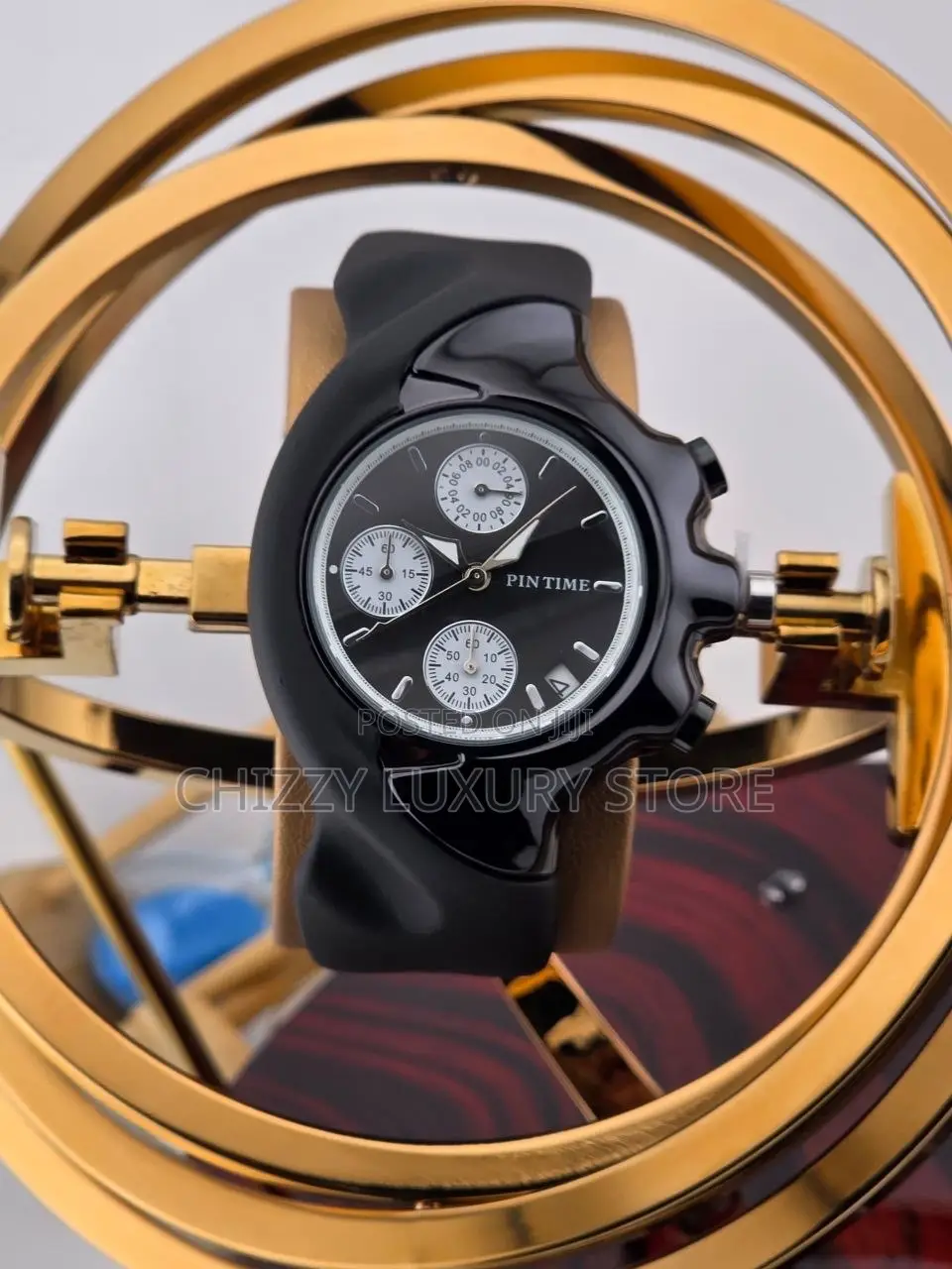 Pin Time Quality Luxury Men Rubber Strap Wristwatch