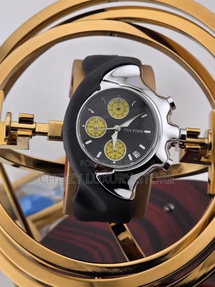 Pin Time Quality Luxury Men Rubber Strap Wristwatch