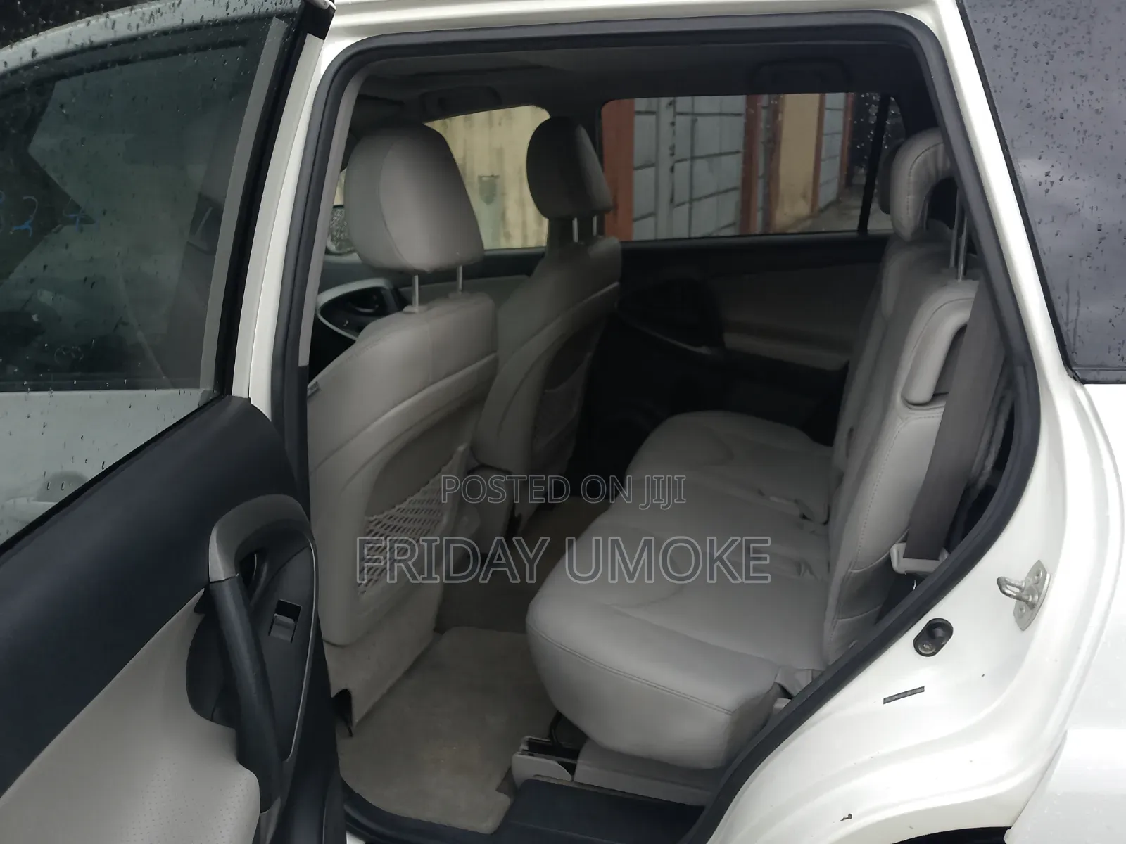 Toyota RAV4 2009 White