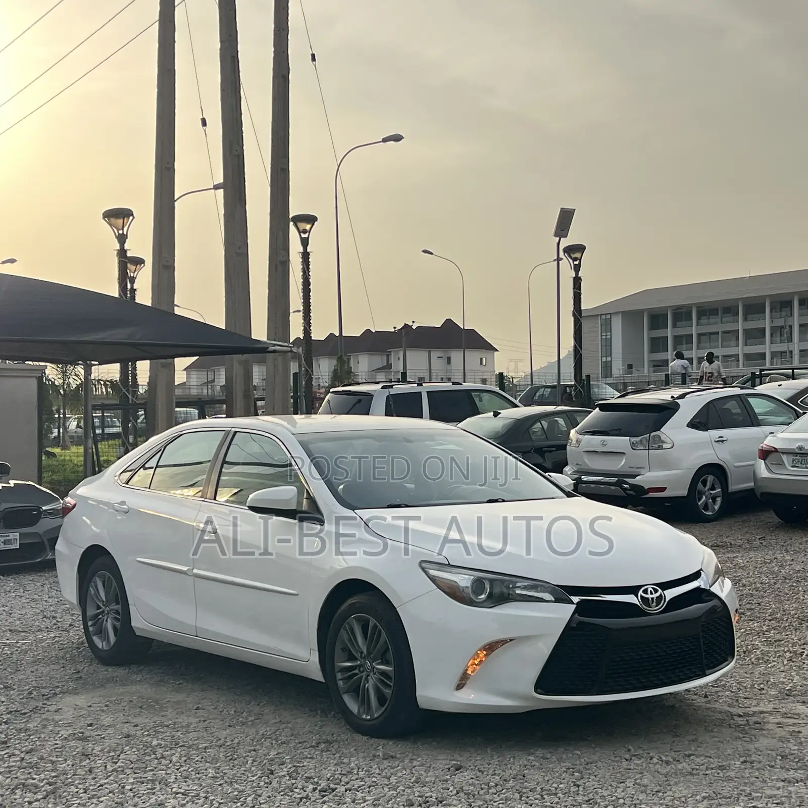 Toyota Camry 2016 White