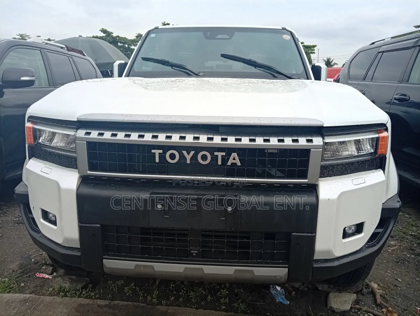 Toyota Land Cruiser Prado 2024 White