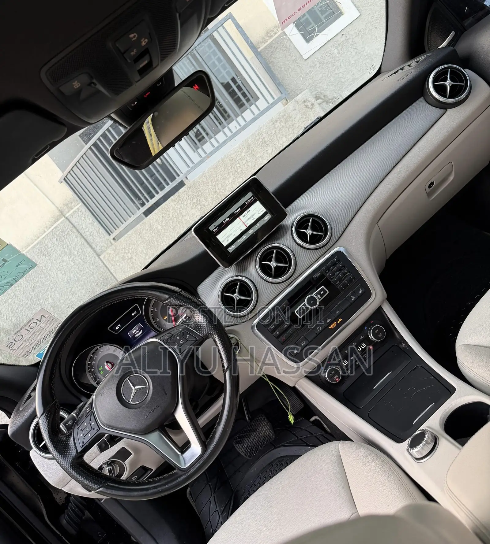 Mercedes-Benz GLA 250 2015 Black