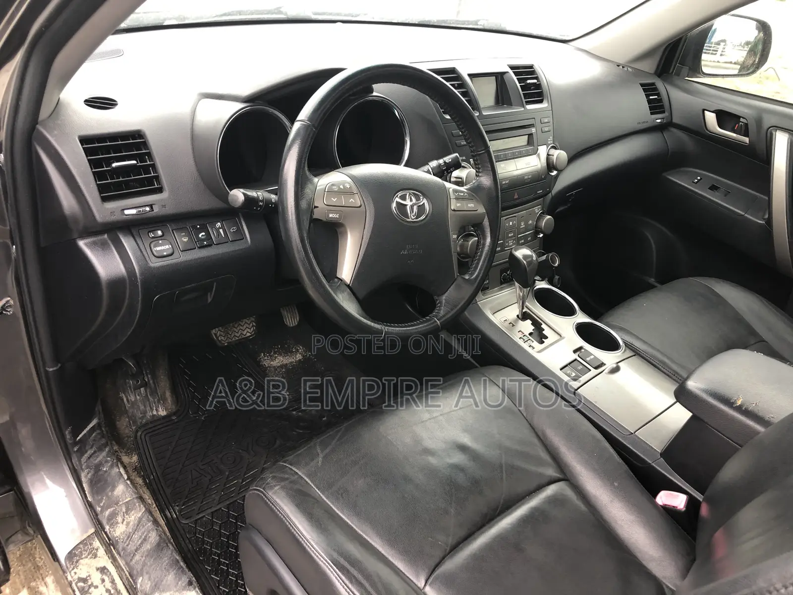 Toyota Highlander 2010 Gray